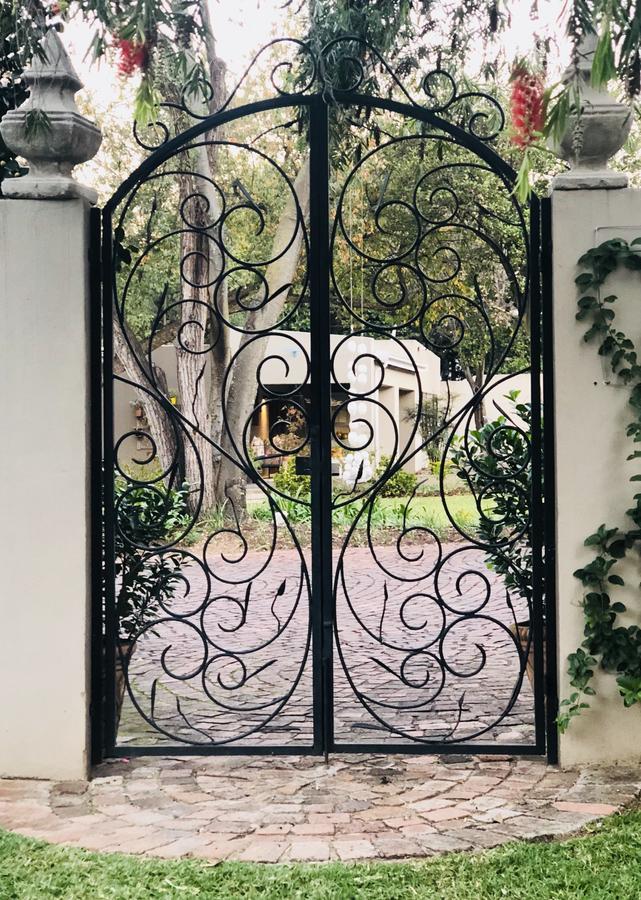 Bed and Breakfast Bella B'S Johannesburgo Exterior foto