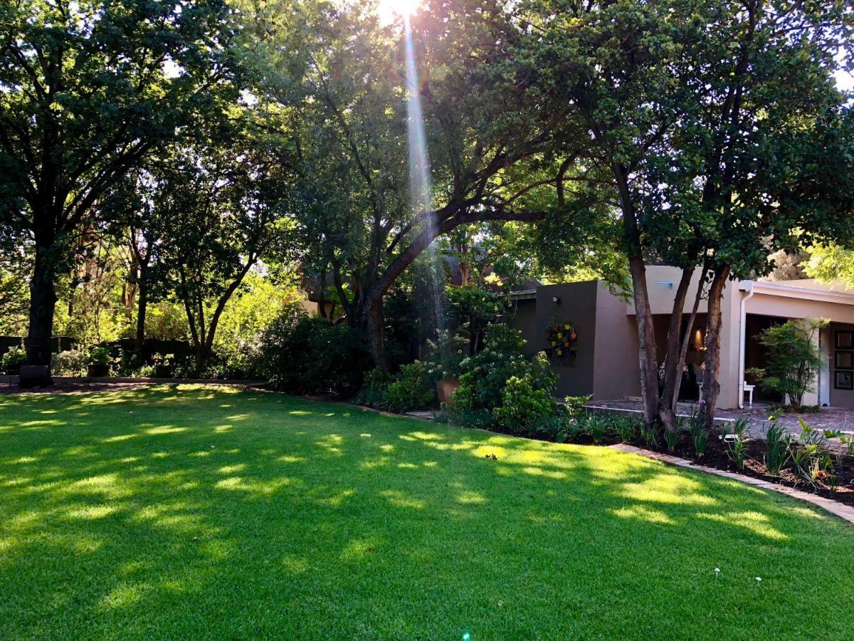 Bed and Breakfast Bella B'S Johannesburgo Exterior foto